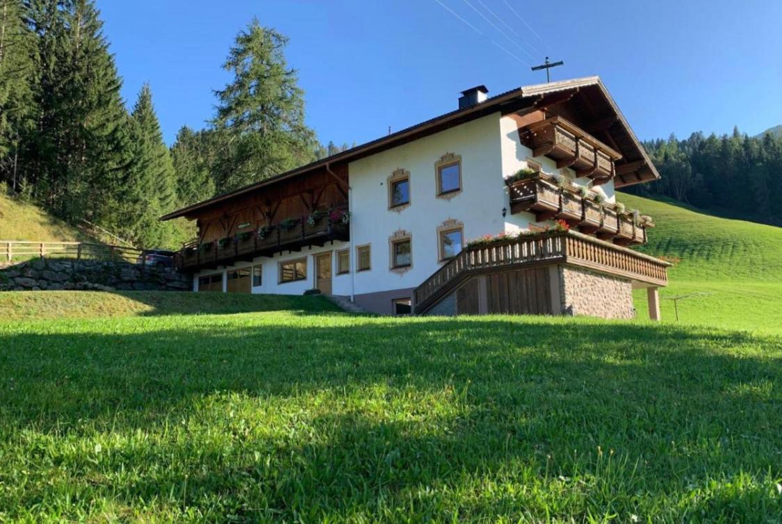 Das Landblick Sillian Bagian luar foto
